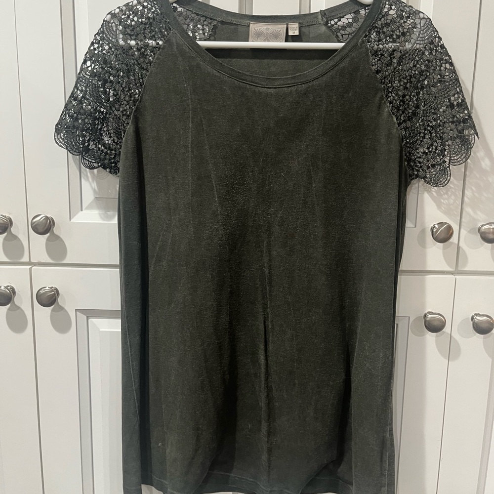 Crochet sleeve t shirt